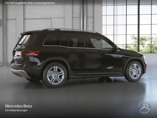 Mercedes-Benz GLB 180