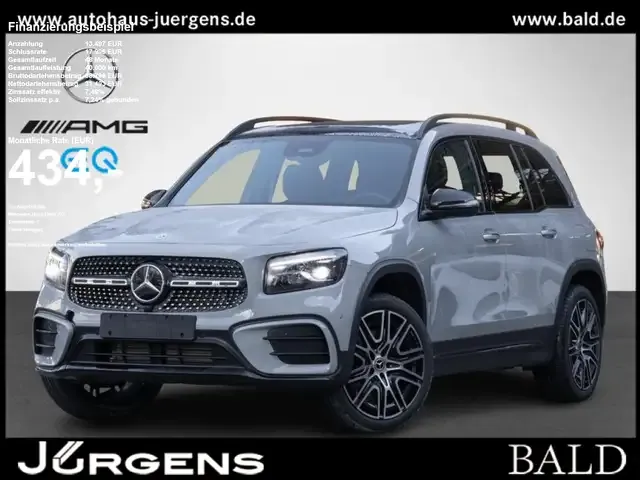Mercedes-Benz GLB 220