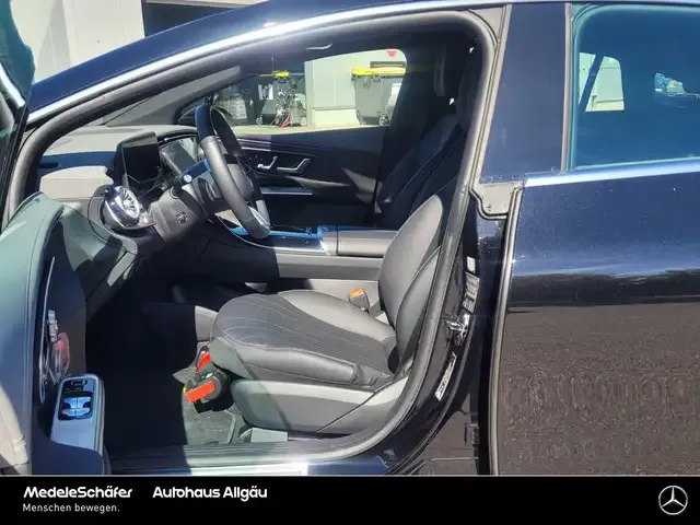 Mercedes-Benz EQE 350