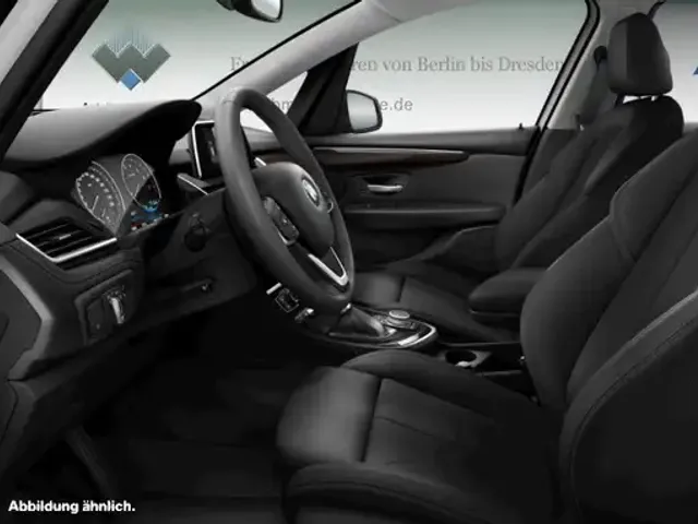 BMW 225