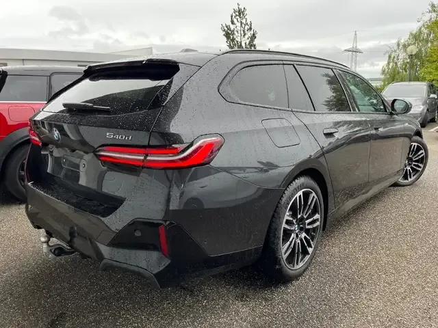 BMW 540