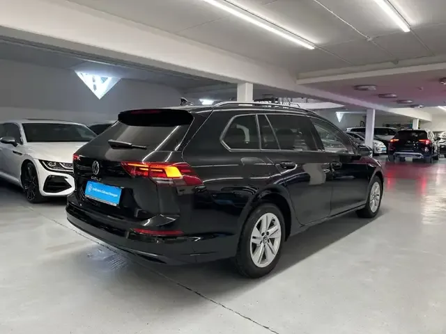Volkswagen Golf Variant