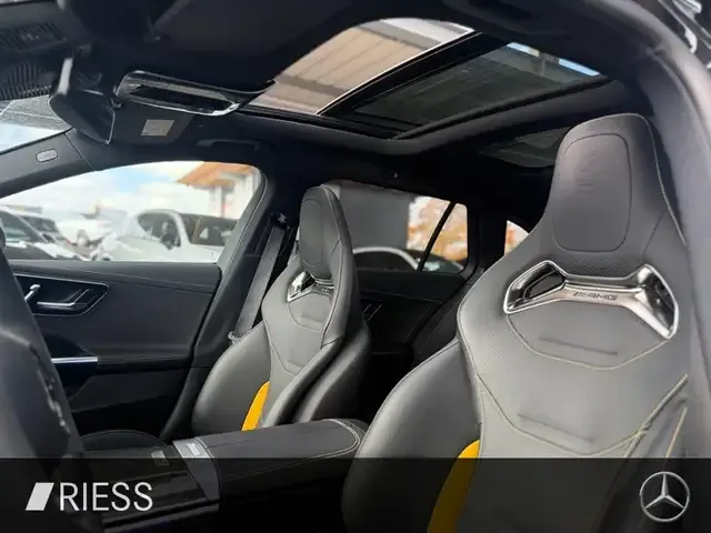 Mercedes-Benz C 63 AMG