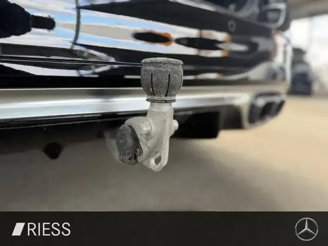 Mercedes-Benz C 63 AMG