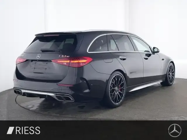 Mercedes-Benz C 63 AMG