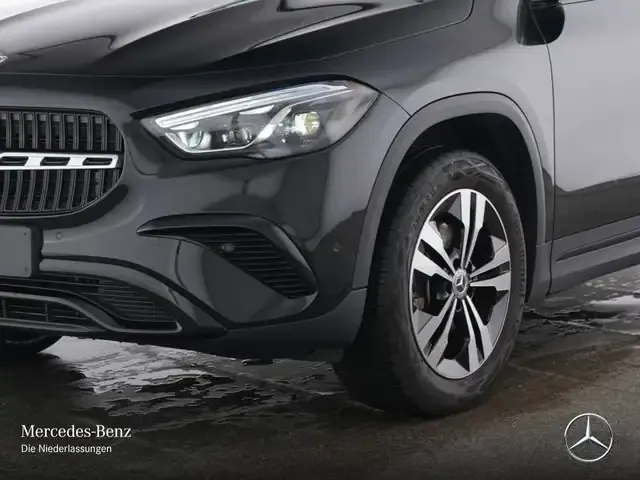 Mercedes-Benz GLA 180