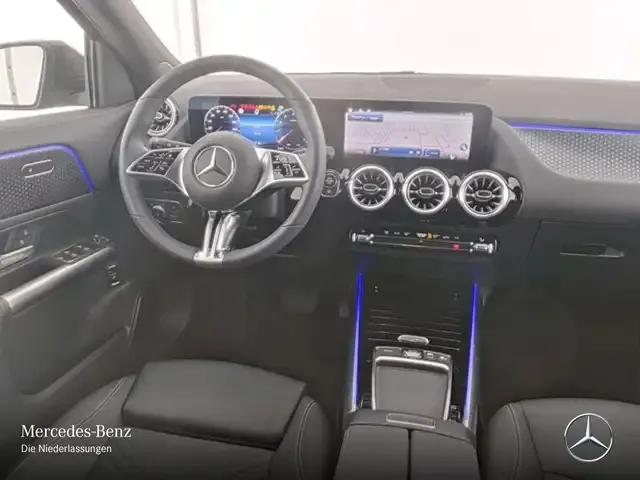Mercedes-Benz GLA 180