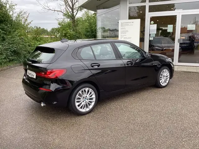 BMW 118