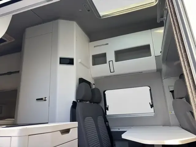 Volkswagen Grand California