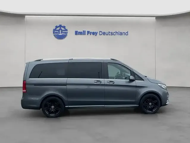 Mercedes-Benz V 300