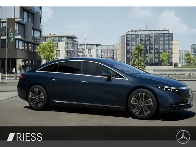 Mercedes-Benz EQS