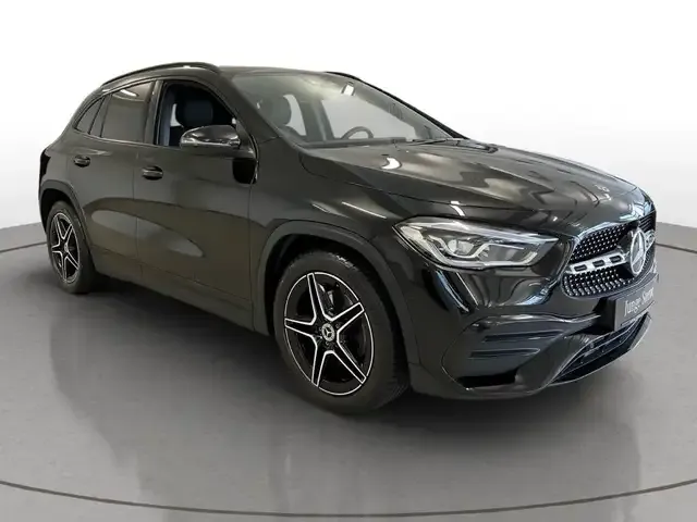 Mercedes-Benz GLA 250