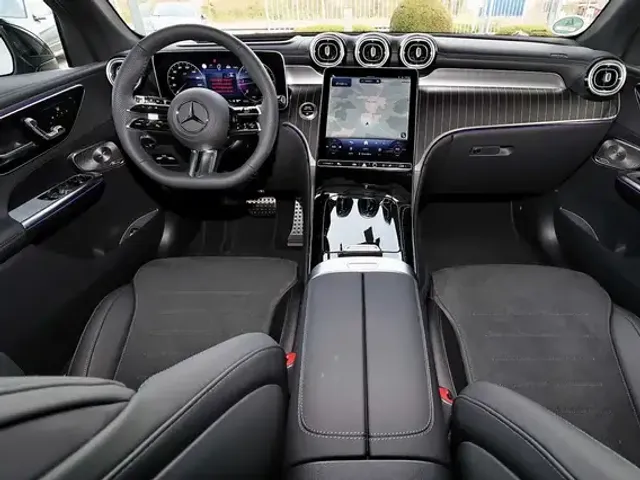 Mercedes-Benz GLC 220