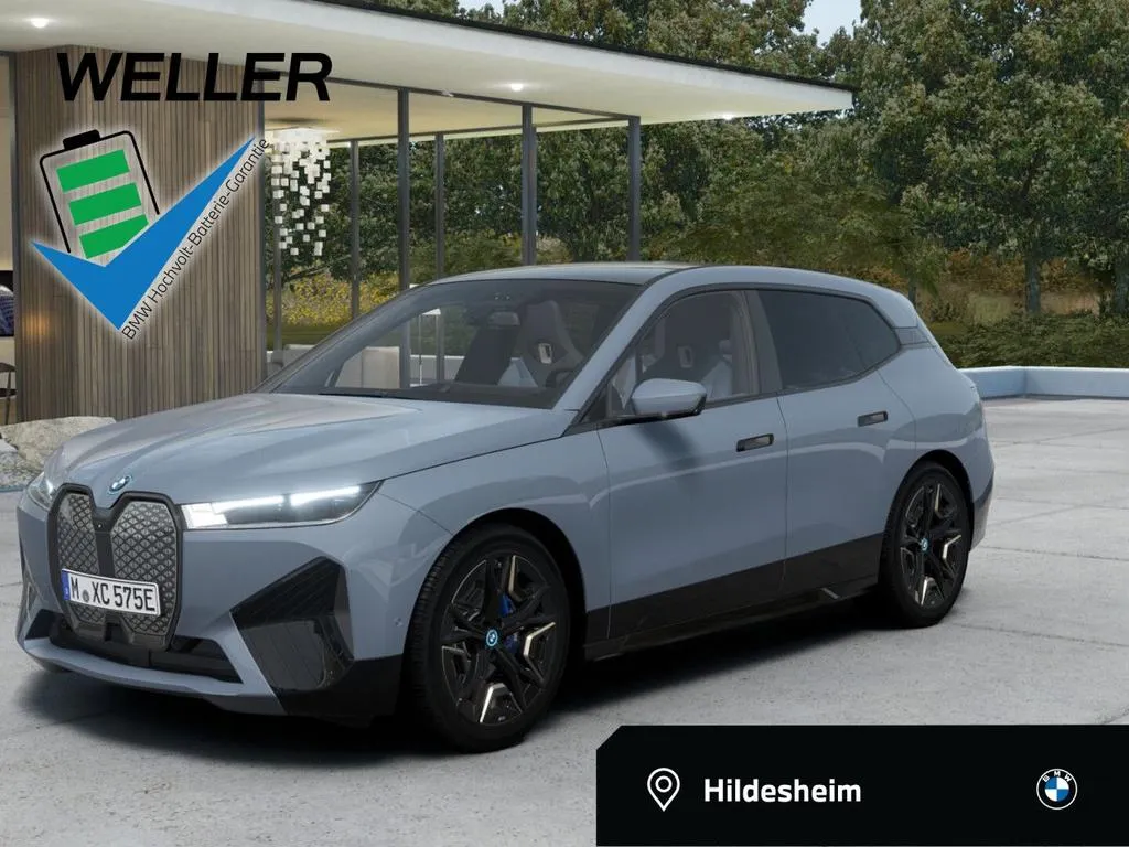 BMW iX