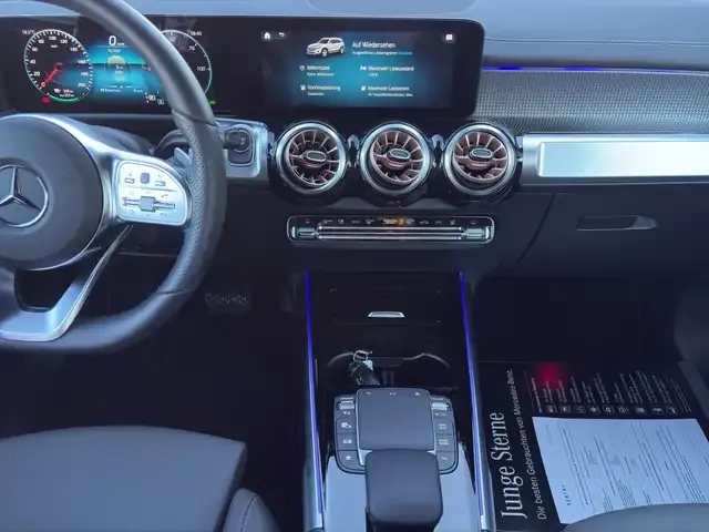 Mercedes-Benz EQB 300