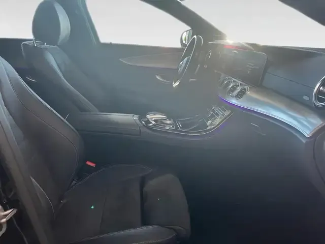 Mercedes-Benz E 400