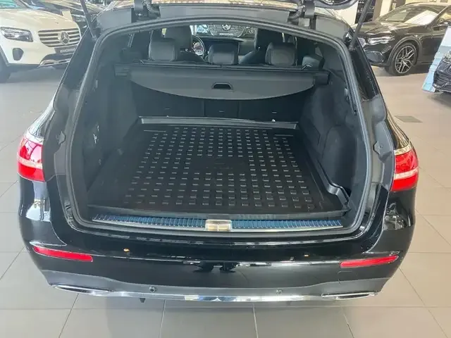 Mercedes-Benz E 400