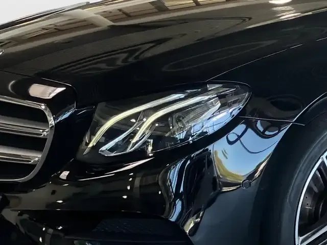 Mercedes-Benz E 400