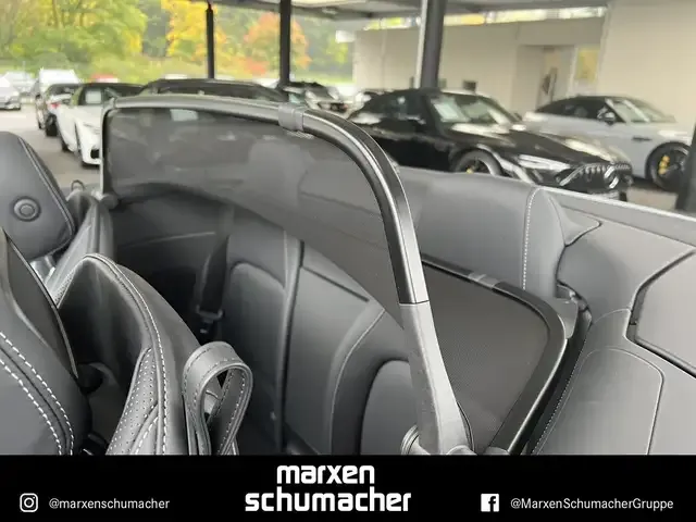 Mercedes-Benz SL 43 AMG