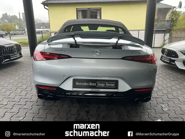 Mercedes-Benz SL 43 AMG