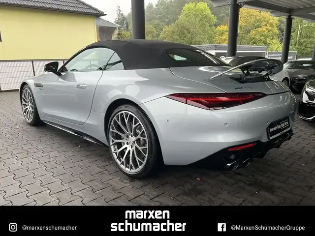 Mercedes-Benz SL 43 AMG