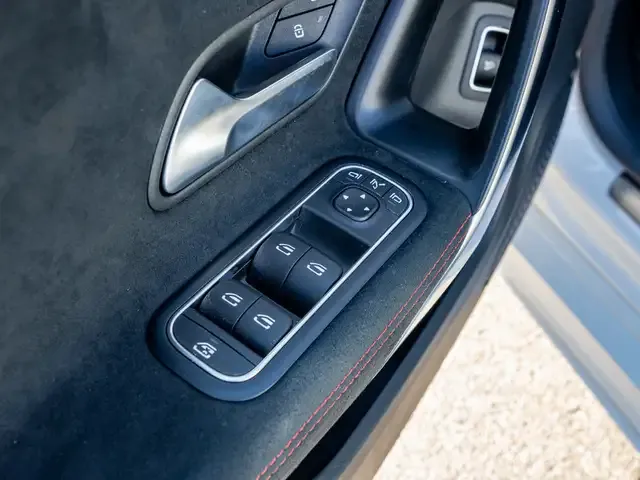 Mercedes-Benz CLA 220
