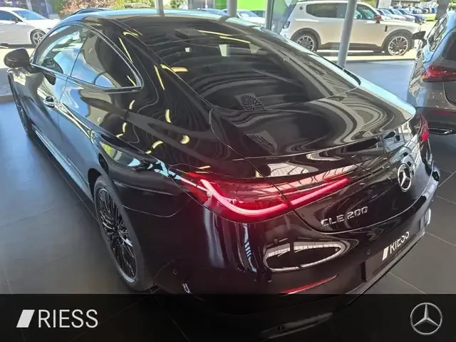 Mercedes-Benz CLE 200