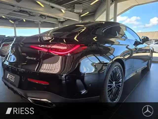 Mercedes-Benz CLE 200