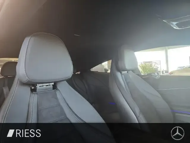 Mercedes-Benz CLE 200