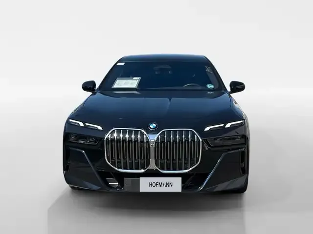 BMW 740