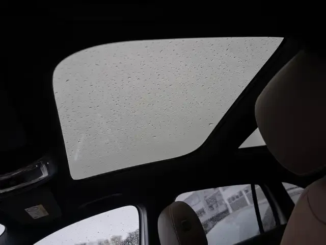 Mercedes-Benz GLA 220