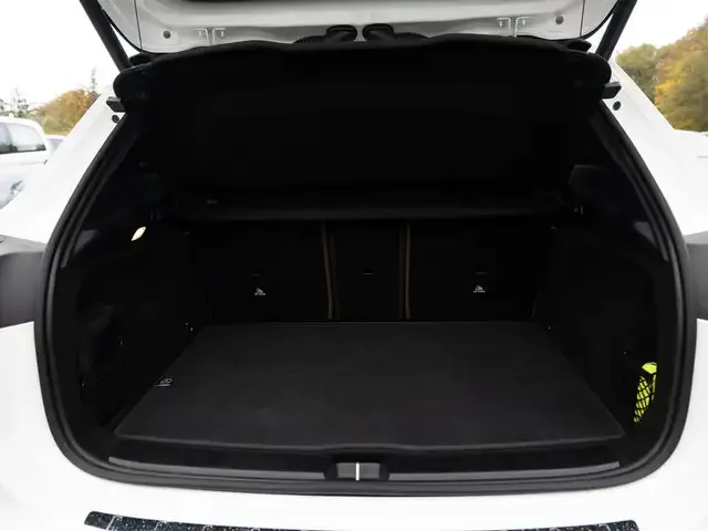 Mercedes-Benz GLA 220