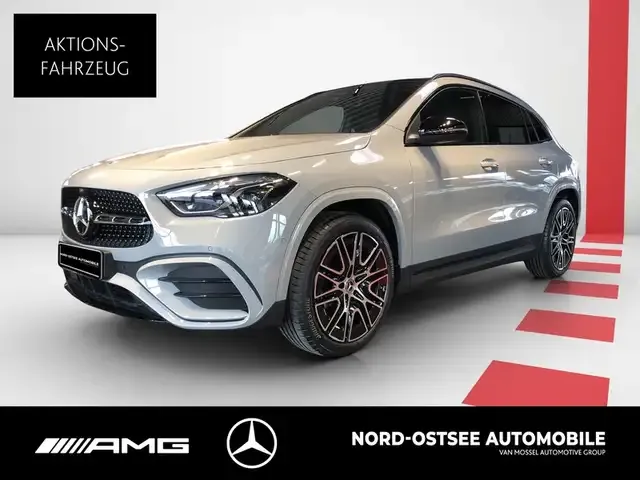 Mercedes-Benz GLA 200