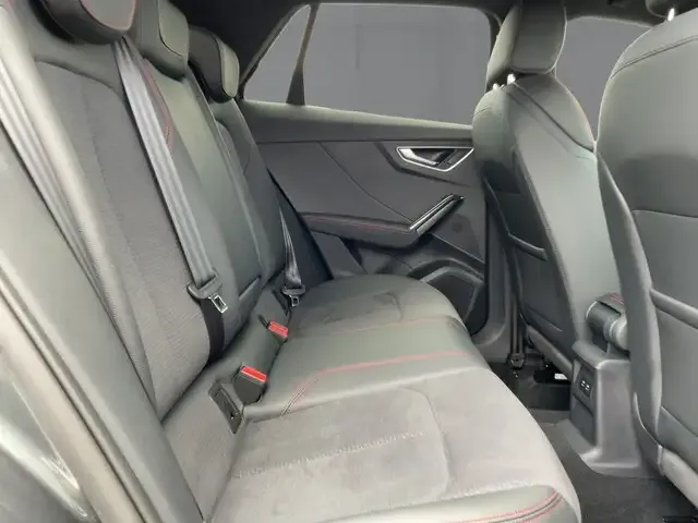 Audi SQ2