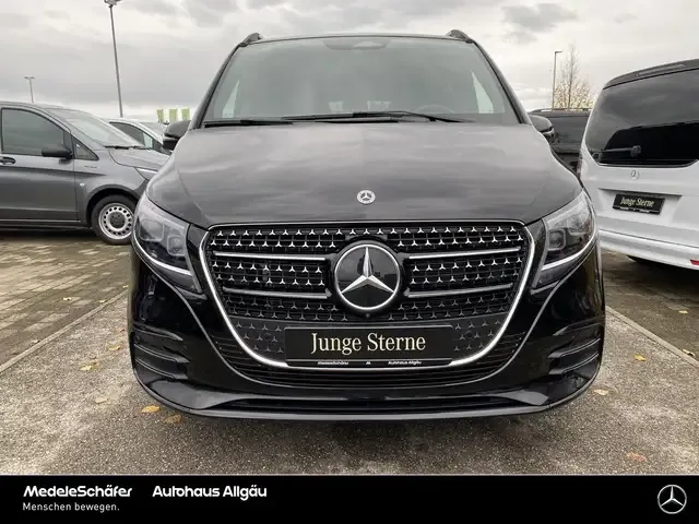 Mercedes-Benz V 250