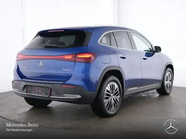 Mercedes-Benz EQA 300