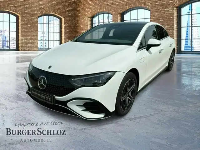 Mercedes-Benz EQE 300
