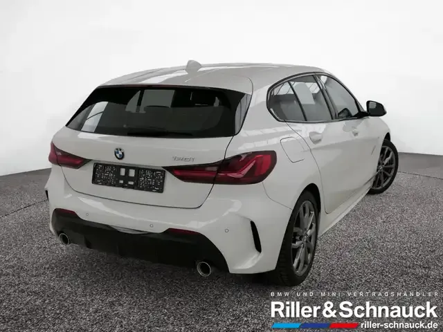 BMW 120