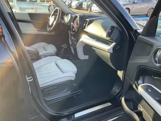 MINI Cooper SE Countryman