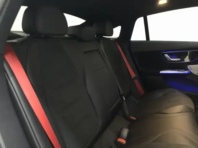 Mercedes-Benz EQE 350