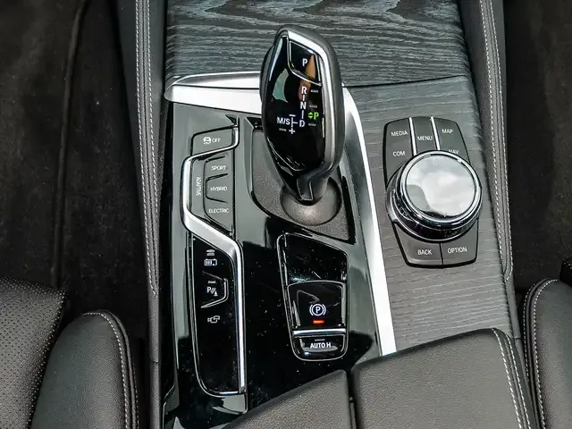 BMW 545