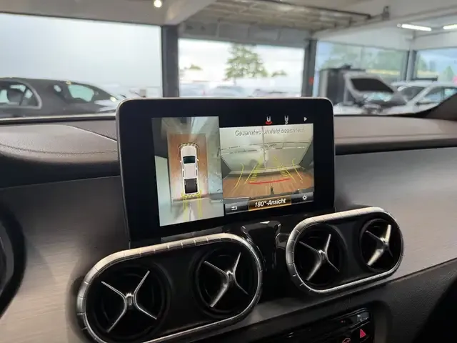Mercedes-Benz X 350