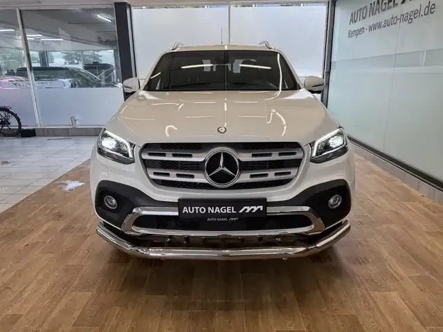 Mercedes-Benz X 350