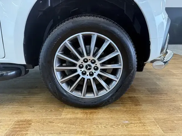 Mercedes-Benz X 350