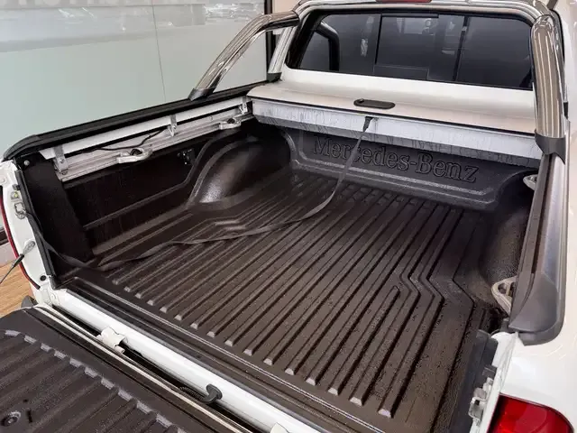 Mercedes-Benz X 350