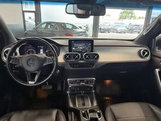 Mercedes-Benz X 350