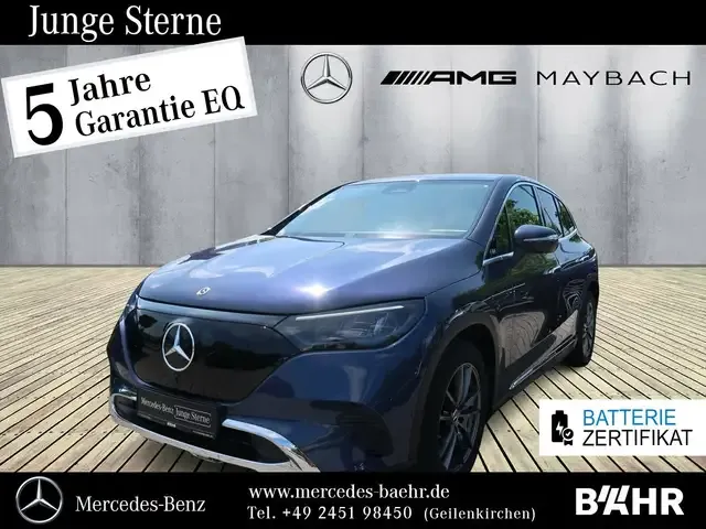 Mercedes-Benz EQE SUV