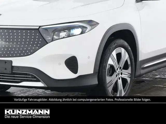 Mercedes-Benz EQB 300