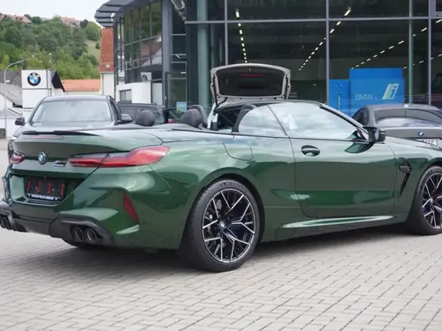 BMW M8