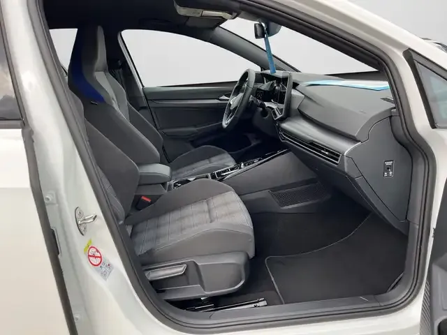Volkswagen Golf GTE